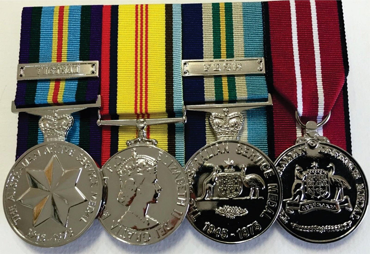 Vietnam logistic set of Reproduction medals MINUTURE